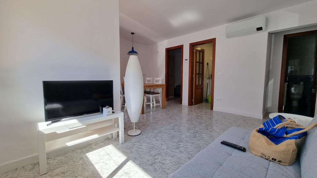 Apartamento Renovado En Barrio De Los Pescadores Roses Exterior photo